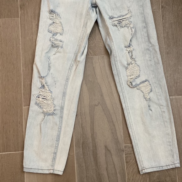 Target High Rise Mom Jean - Picture 2 of 4